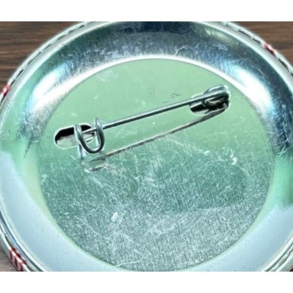 80s Pinback Button One in a Million Vintage Retro Pin Jacket Red White - Picture 6 of 6